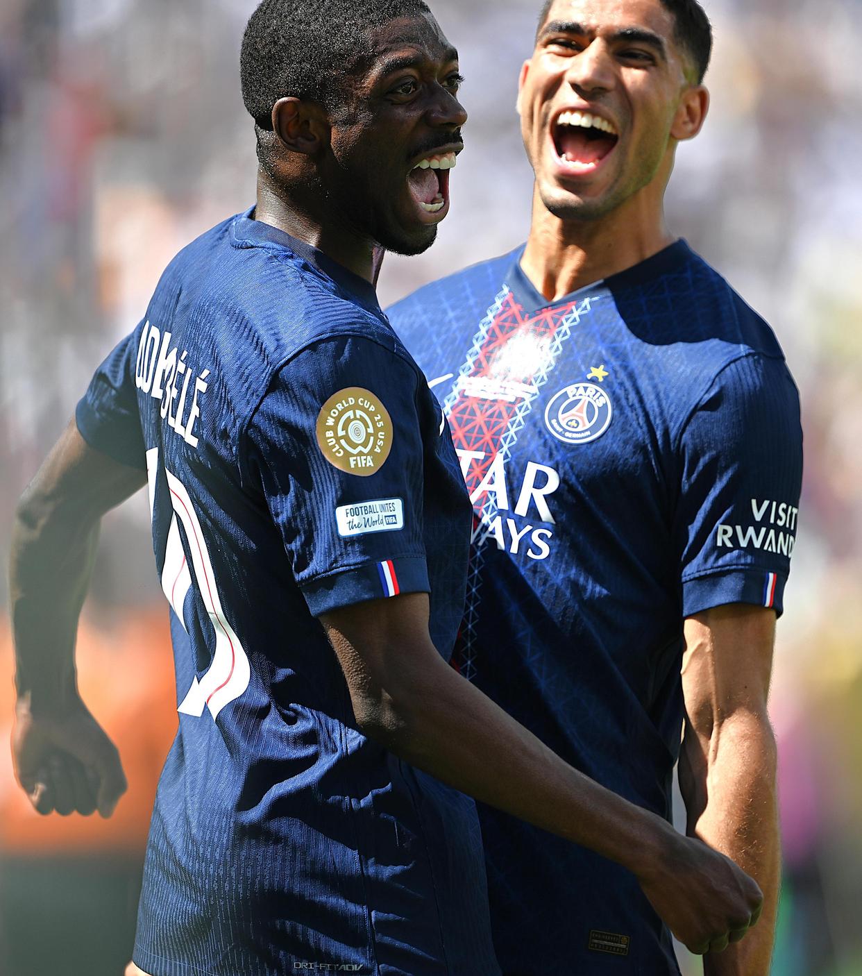 包含巴黎圣日耳曼带队取胜!,C罗重要时刻表现优异比赛高潮迭起的词条-九游下载中心