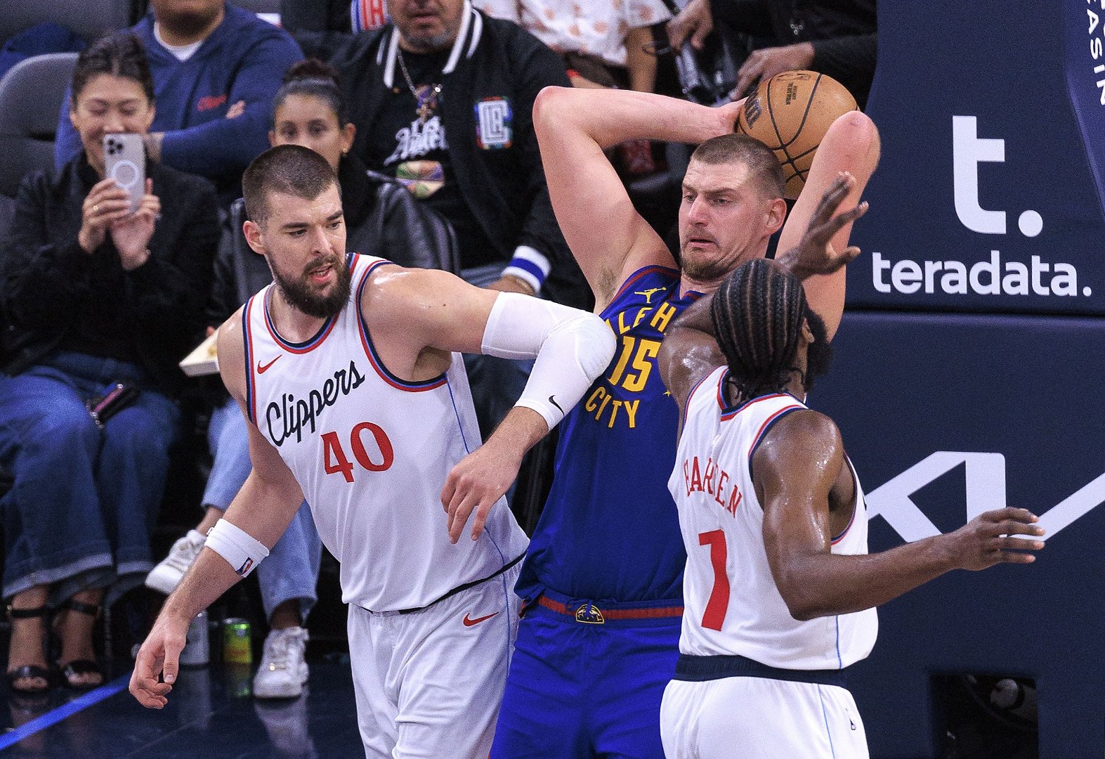 包含NBA常规赛倒计时，西汉姆关键时刻扳平良机，细节引发关注，悬念犹存，身体对抗强度拉满的词条-九游娱乐